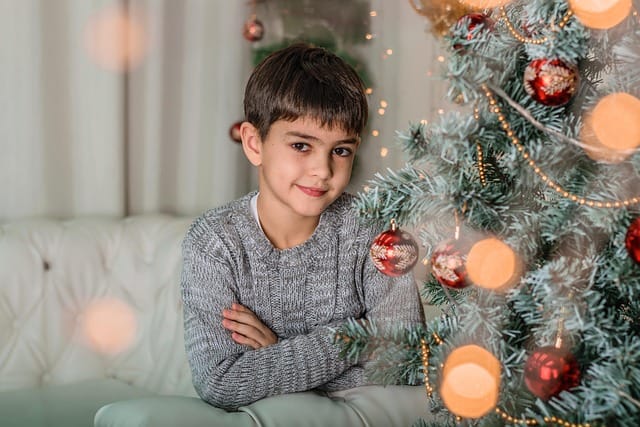 Familie fericită cu Moș Crăciun